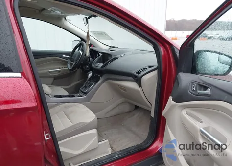 2014 Ford Escape Se z USA, uszkodzony, nr VIN 1FMCU9G9XEUA76427